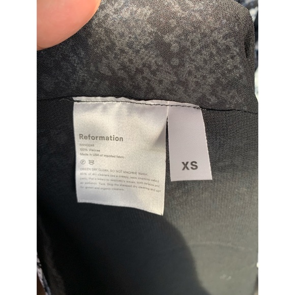 RARE Reformation Aries 100% Silk Dress - Picture 12 of 16